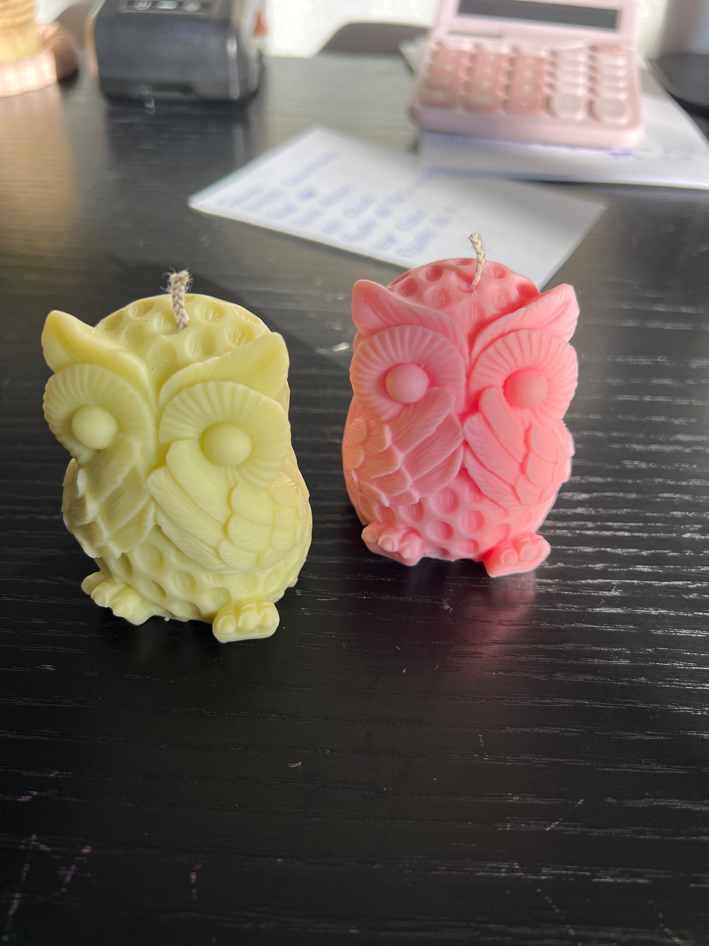 +/-89g de Cire Une couleur un Parfum " Lire la description"